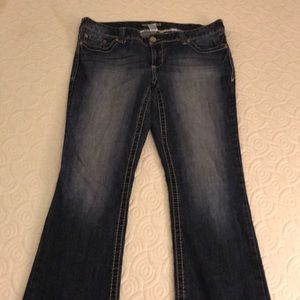 Maurice’s straight cut jeans